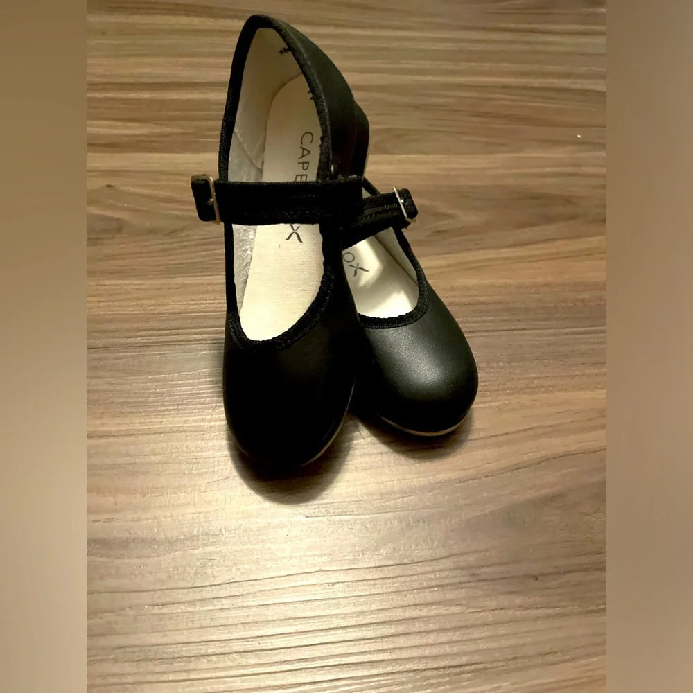 Capezio maryjane black tap shoes size 10M